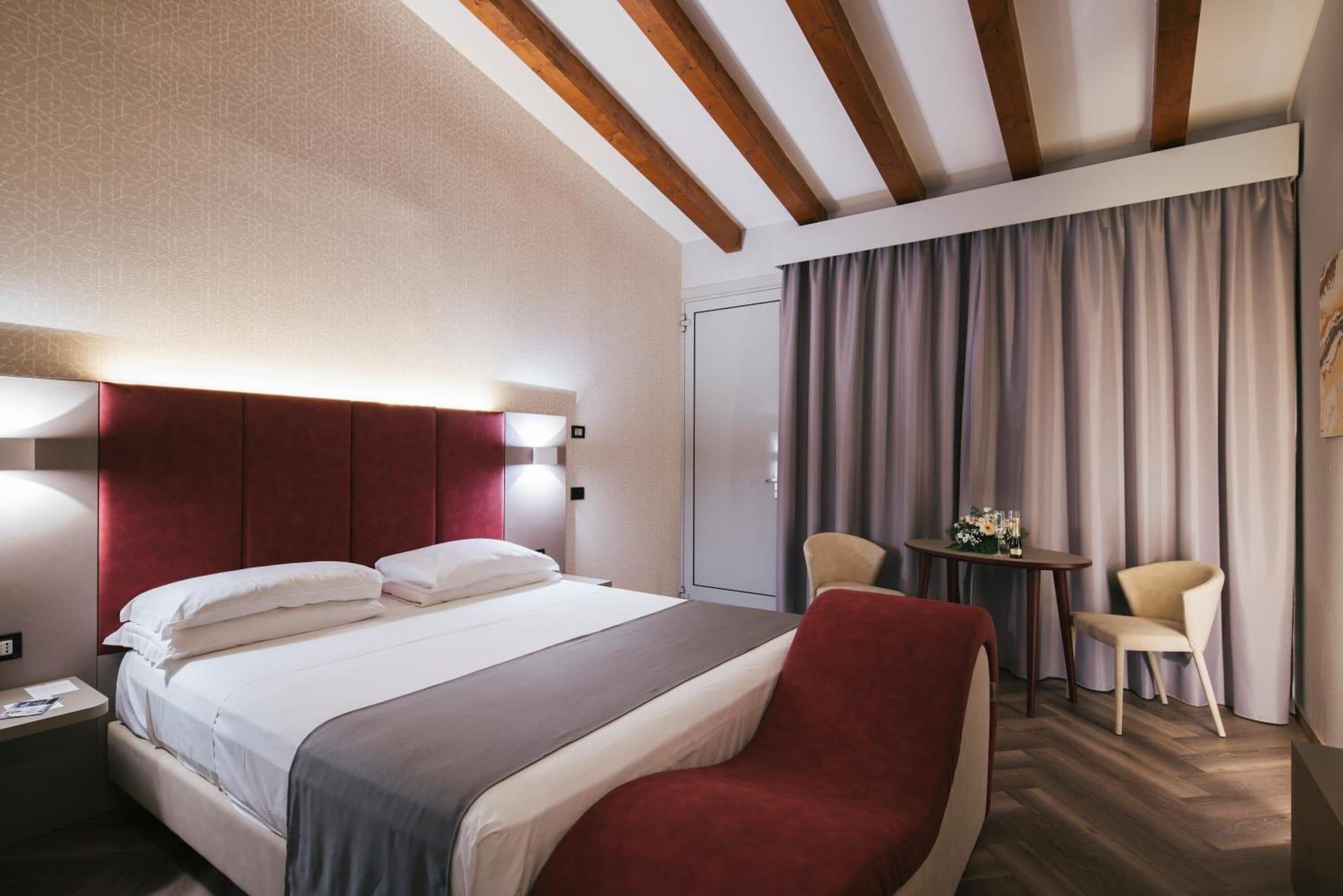 Hotel Motel Prestige グルリアスコ エクステリア 写真